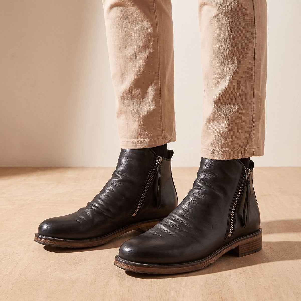 Women's Ankle Boots | Close-Fit Side Zip Everyday Boots